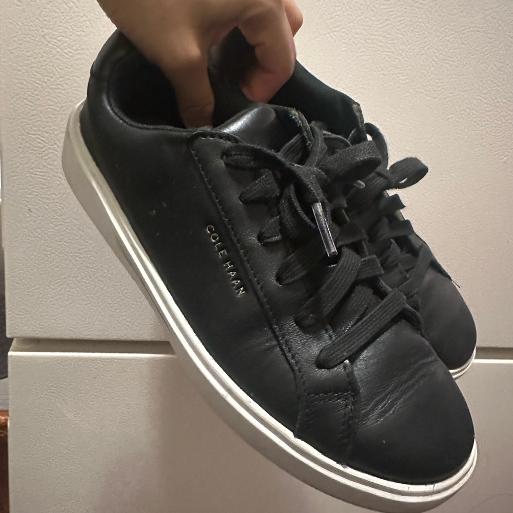 Cole Haan Black women Leather Low-Top Sneakers with White Sole